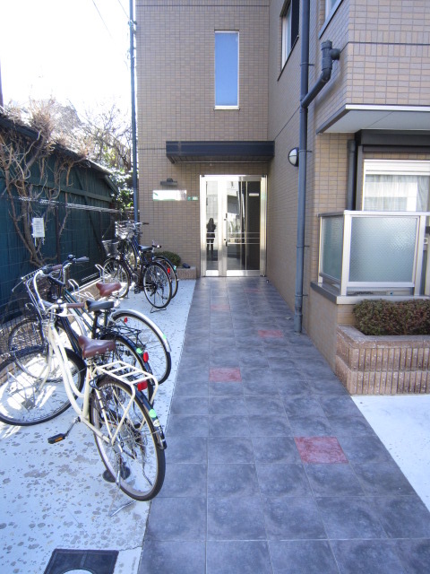 Building appearance. Bicycle-parking space