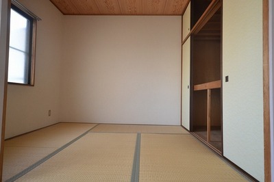 Living and room. It will calm Japanese-style room is feeling good