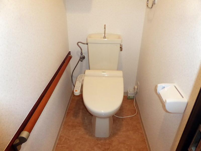 Toilet. Bidet, etc. and towel were also exchange. Outlet in the room ・ Switch set exchange