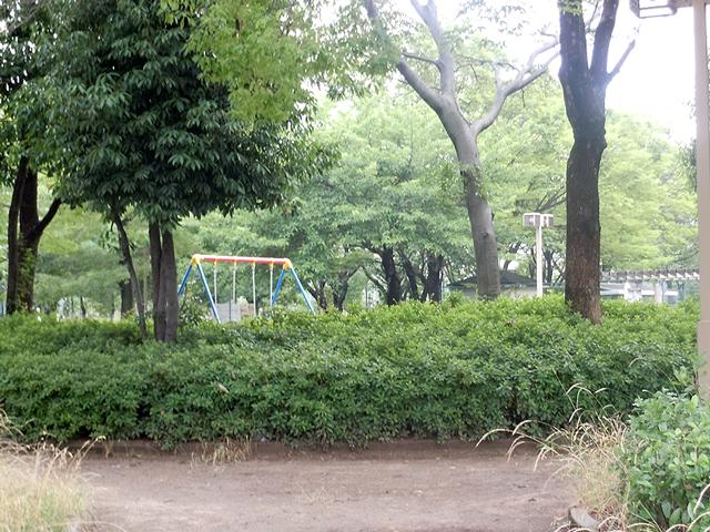 park. 320m to Ashihara park