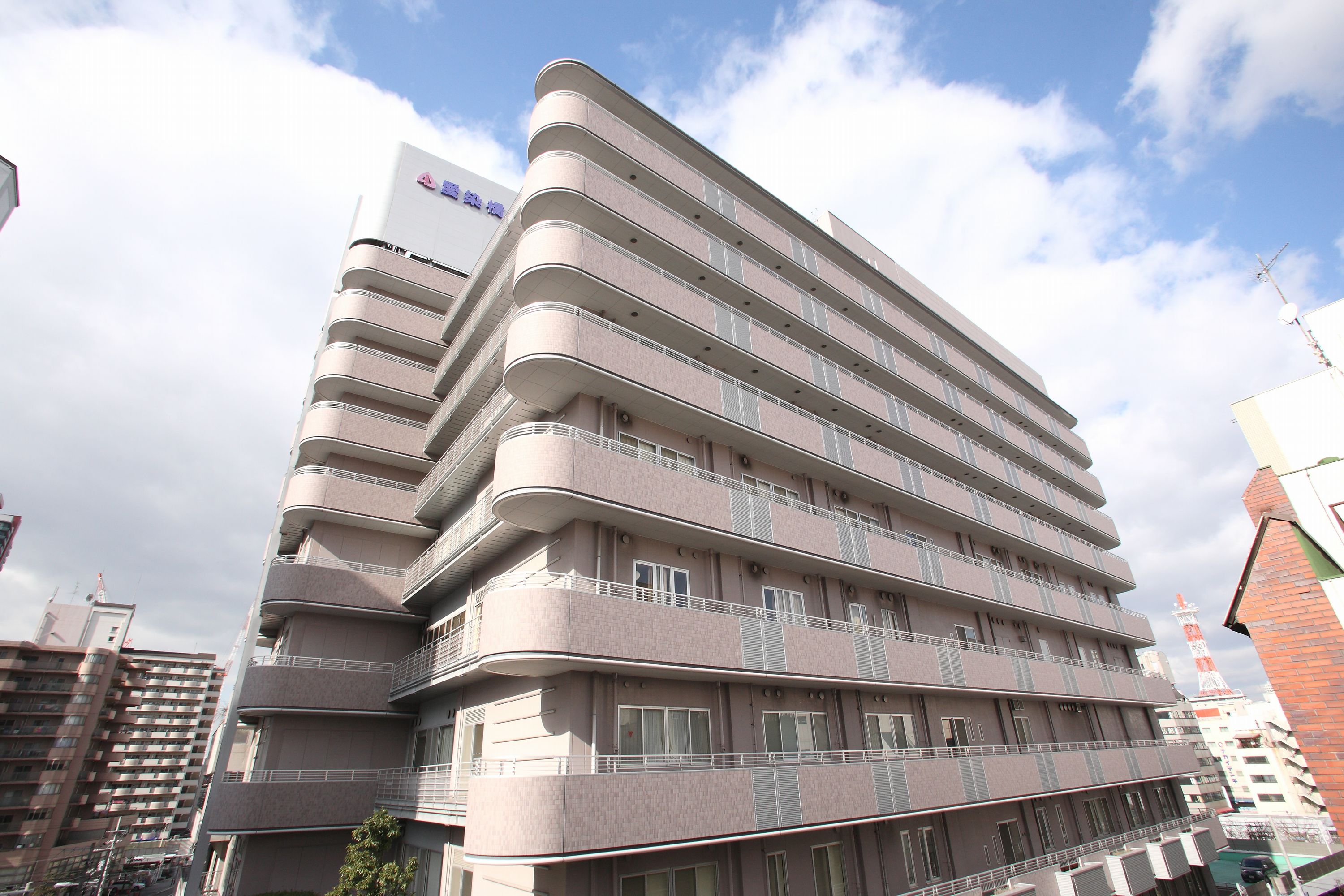 Hospital. Social welfare corporation Ishii Memorial Aizen Gardens University Aisenkyo Hospital (hospital) to 541m