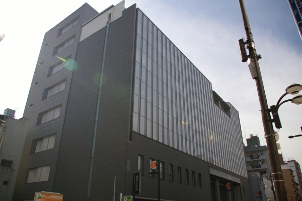 Government office. 865m to Osaka City Naniwa Ward Office (government office)