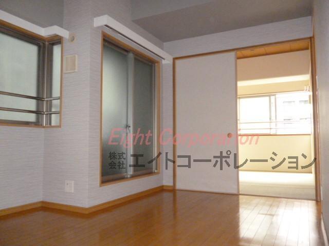 Living. Beautiful rooms at the pre-reform!