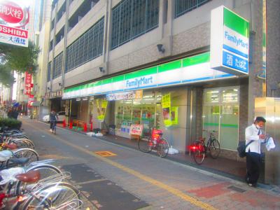 Convenience store. FamilyMart Motomachi-chome store up (convenience store) 168m