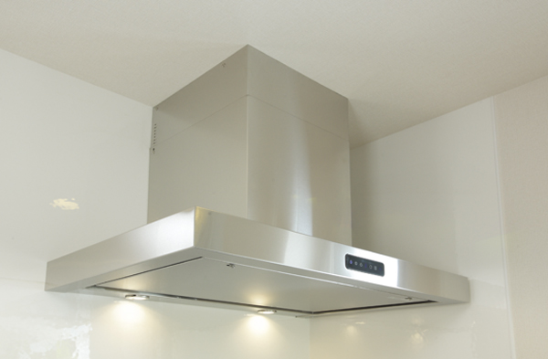 Kitchen.  [Mantle stainless steel range hood] In a touch of the control panel, Shape stylish stainless steel range hood. It is with a current plate to increase the ventilation force (O type, etc.)