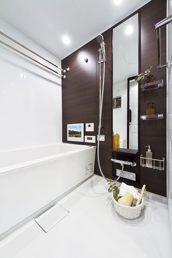Bathing-wash room.  [Bathroom] Bathroom heal daily fatigue is, In a clean design, refresh ・ Relaxation space has been directed (E type model room)
