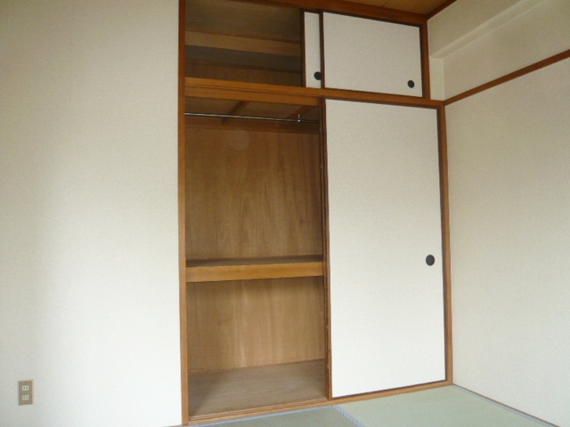 Receipt. Japanese-style room Receipt