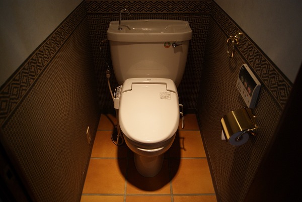 Toilet