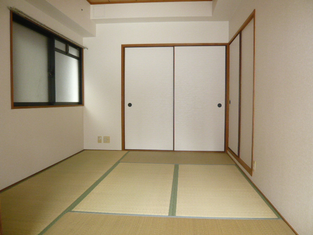 Other room space. Japanese style room