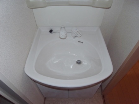 Washroom. Pitattohausu Nishinagahori shop Tel0120-47-4625