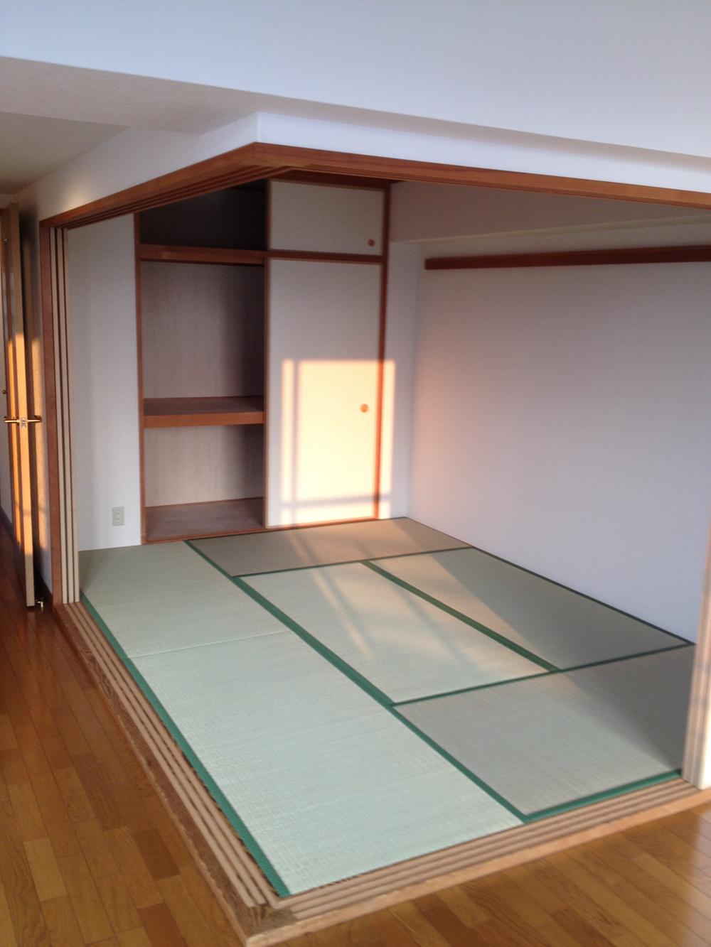 Other introspection. Japanese-style room (August 2013) Shooting