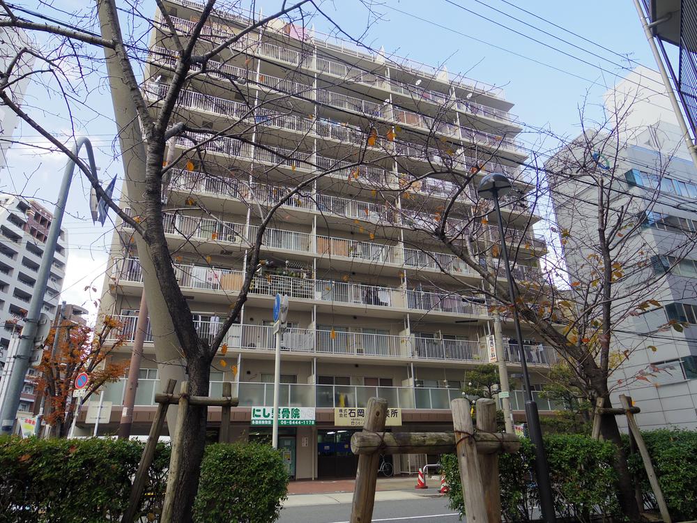 Local appearance photo. Upper floors ・ Facing south ・ Exposure to the sun ・ Good view