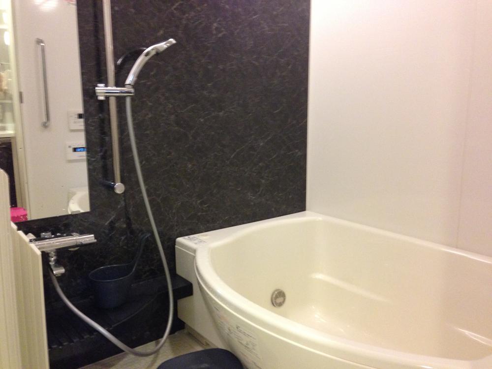Bathroom. Bathroom Dryer ・ Mist is a sauna equipped