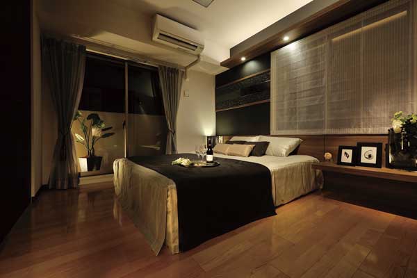 Interior.  [bedroom] A type model room