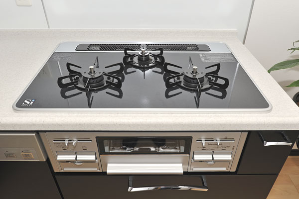 Kitchen.  [Hyper-glass coat top stove] Same specifications