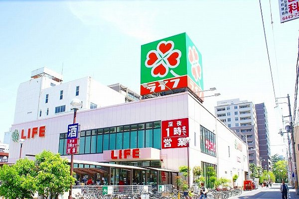 Supermarket. 186m to life 靱店 (super)