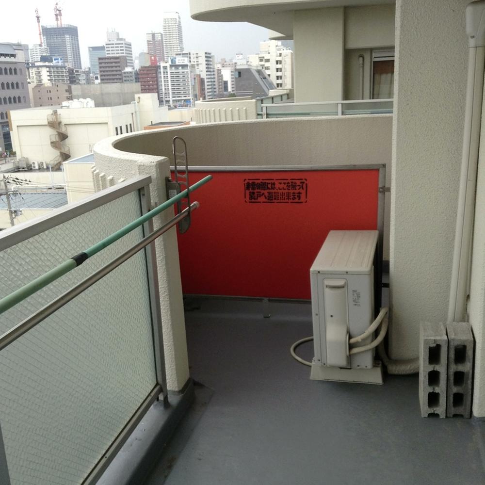 Balcony. Local (December 2013 shooting)