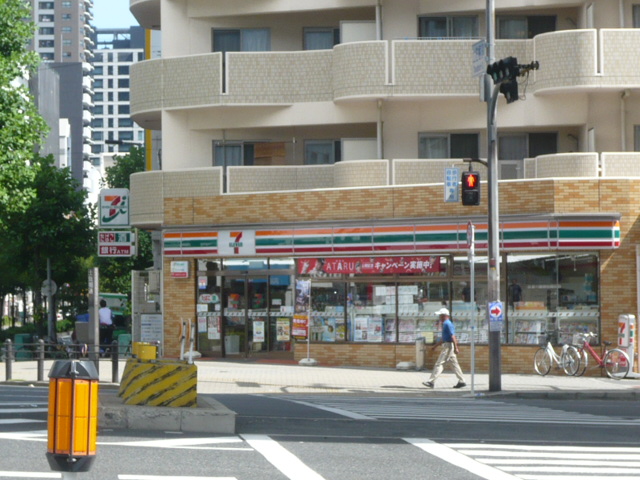 Convenience store. Seven-Eleven Osaka Enokojima 1-chome to (convenience store) 286m