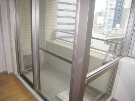 Balcony. Of Nishi-ku, Osaka rent to Pitattohausu Nishinagahori shop! 