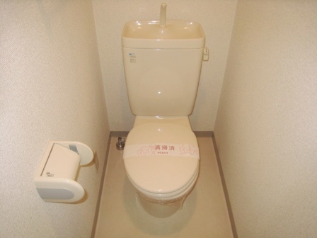 Toilet. Of Nishi-ku, Osaka rent to Pitattohausu Nishinagahori shop! 