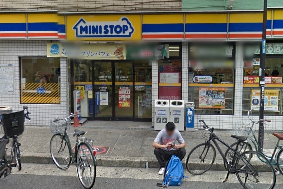 Convenience store. MINISTOP Minamisenba store up (convenience store) 178m