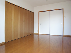 Living and room. Pitattohausu Nishinagahori shop Tel0120-47-4625