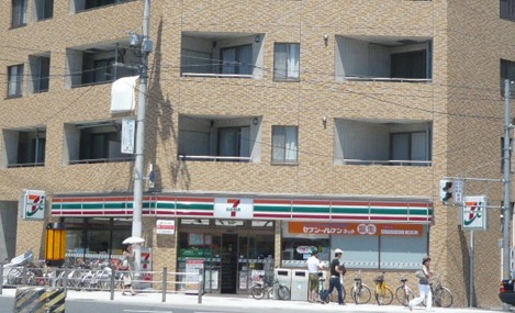 Convenience store. Seven-Eleven Osaka Shinmachi 4-chome up (convenience store) 150m