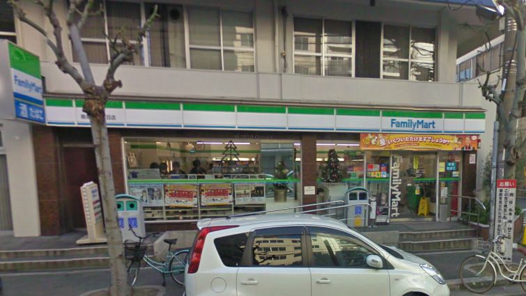 Convenience store. FamilyMart Minamihorie chome store up (convenience store) 118m