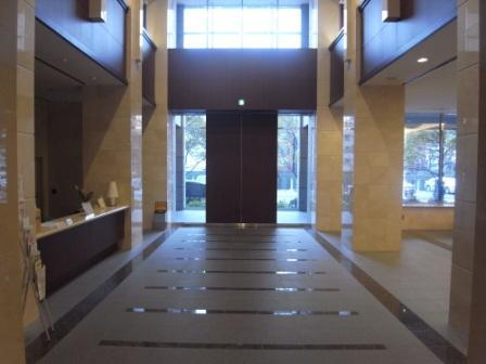 Entrance. Common areas