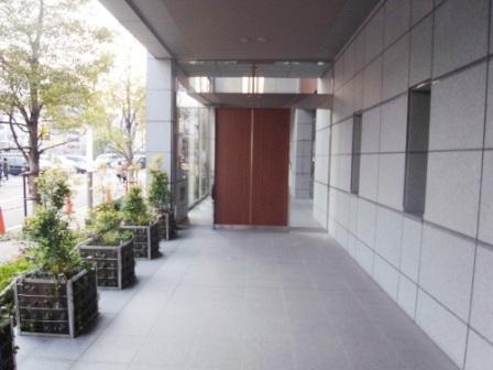 Entrance. Common areas