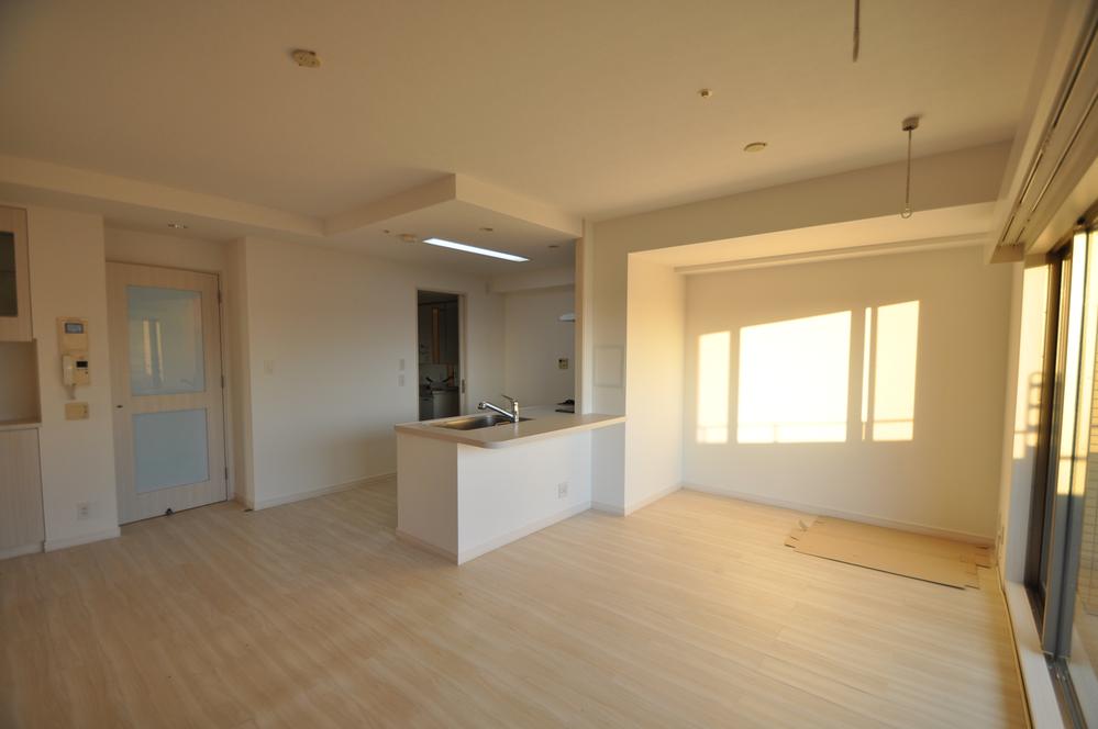 Living. There is also a living DONTO 15.7 Pledge!