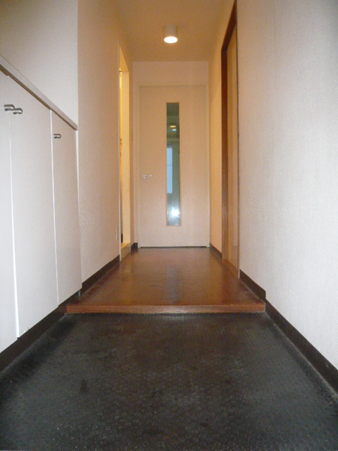 Other room space. Entrance ・ Corridor part