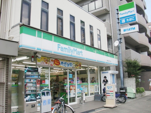 Convenience store. FamilyMart Minamihorie Yonchome store up (convenience store) 219m