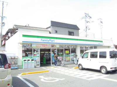 Convenience store. 95m to FamilyMart Nishinari Matsumise (convenience store)