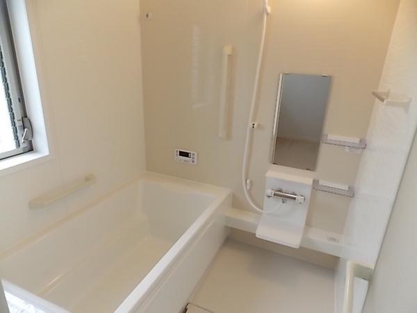 Same specifications photo (bathroom). Slowly enjoy spacious bathroom also sitz bath