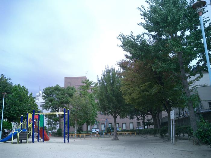 park. It is adjacent to the South Park Tamade Tamade elementary school Tamade South Park
