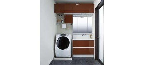 Wash basin, toilet. Vanity wide spacious 900