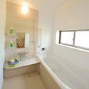 Same specifications photo (bathroom). Same type model. Bathroom is an image