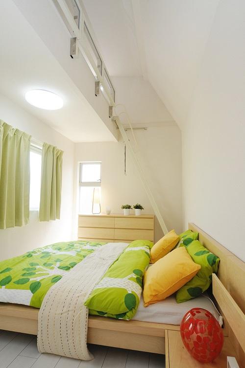 Same specifications photos (Other introspection). Our construction cases Western-style room with a loft