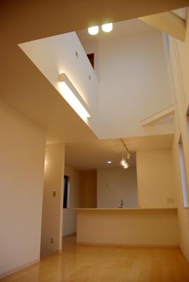 Same specifications photos (living). Adopted the open-minded colonnade in spacious LDK top