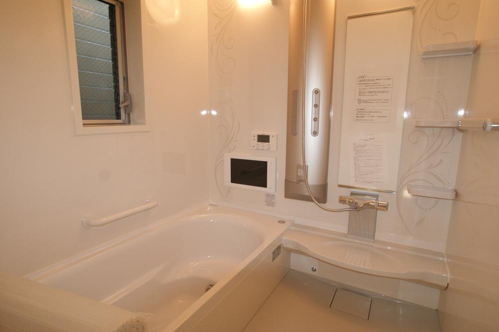 Bathroom. Bathroom relaxation Tower mist