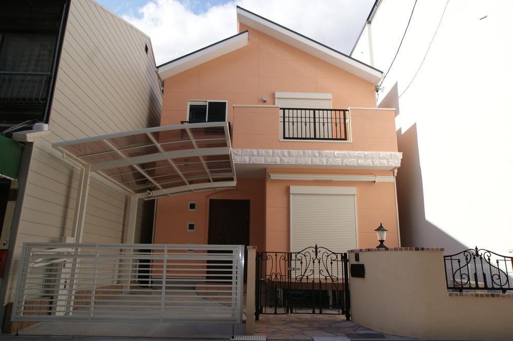 Rendering (appearance). Design rich, Good for some appearance is also possible. (Our enforcement example)