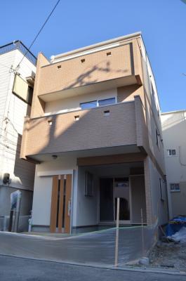 Same specifications photos (appearance). Facing south! Sunny!