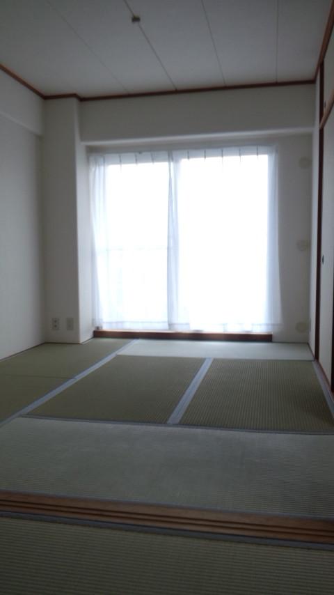 Non-living room. Japanese-style room (6 quires)
