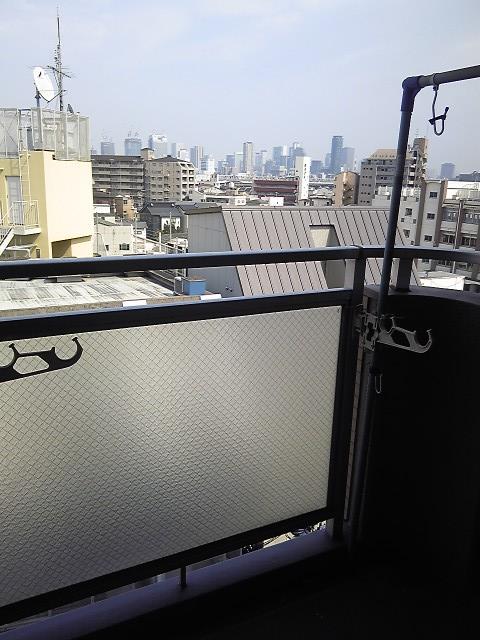 View photos from the dwelling unit. View from local (April 2012) shooting