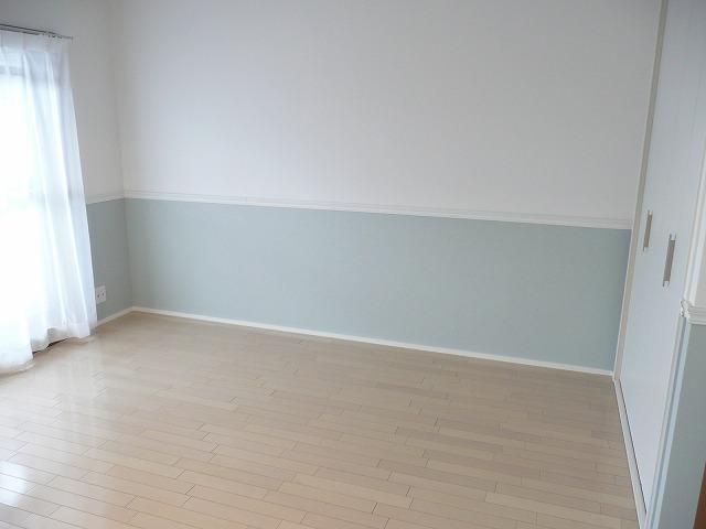 Non-living room. Refreshing shades of Western-style