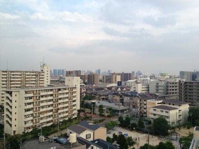 View photos from the dwelling unit. At the top floor, View ・ SaiHikari ・ ventilation, Favorable!