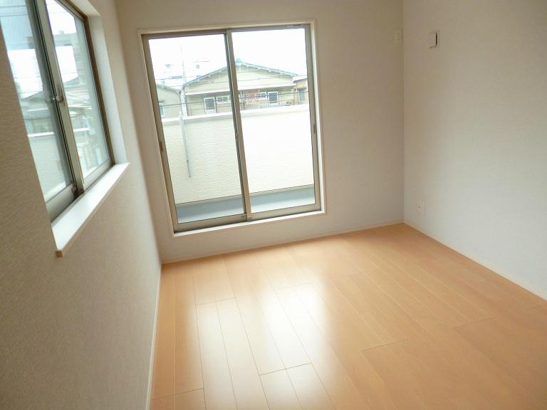 Non-living room. Closet (storage) is, of course, Excellent bright space to daylight.