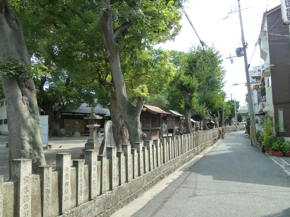 Other. It is a neighborhood of Sumiyoshi Shrine.