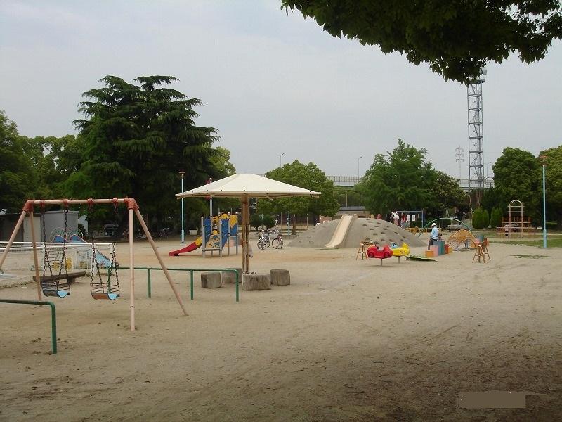 park. Until Nishiyodo park 904m